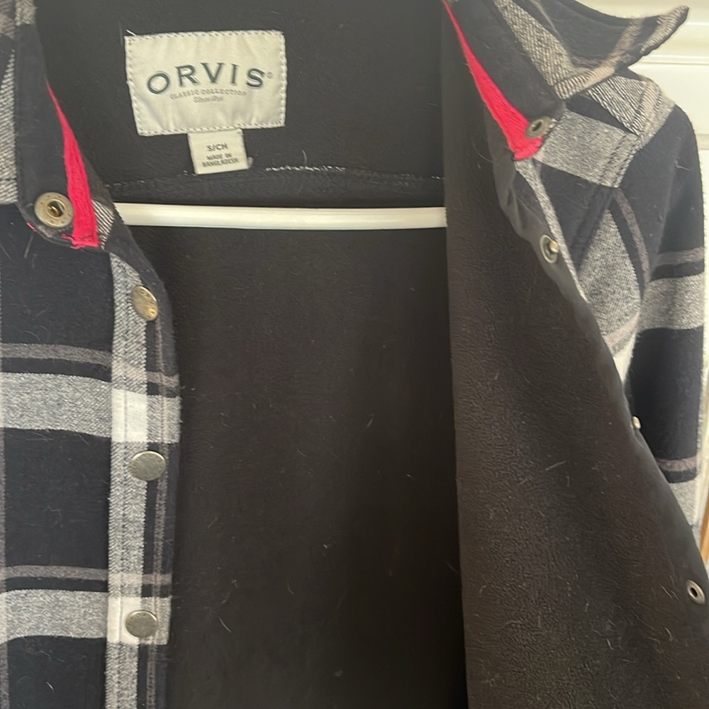 Light button down - Picture 5 of 5